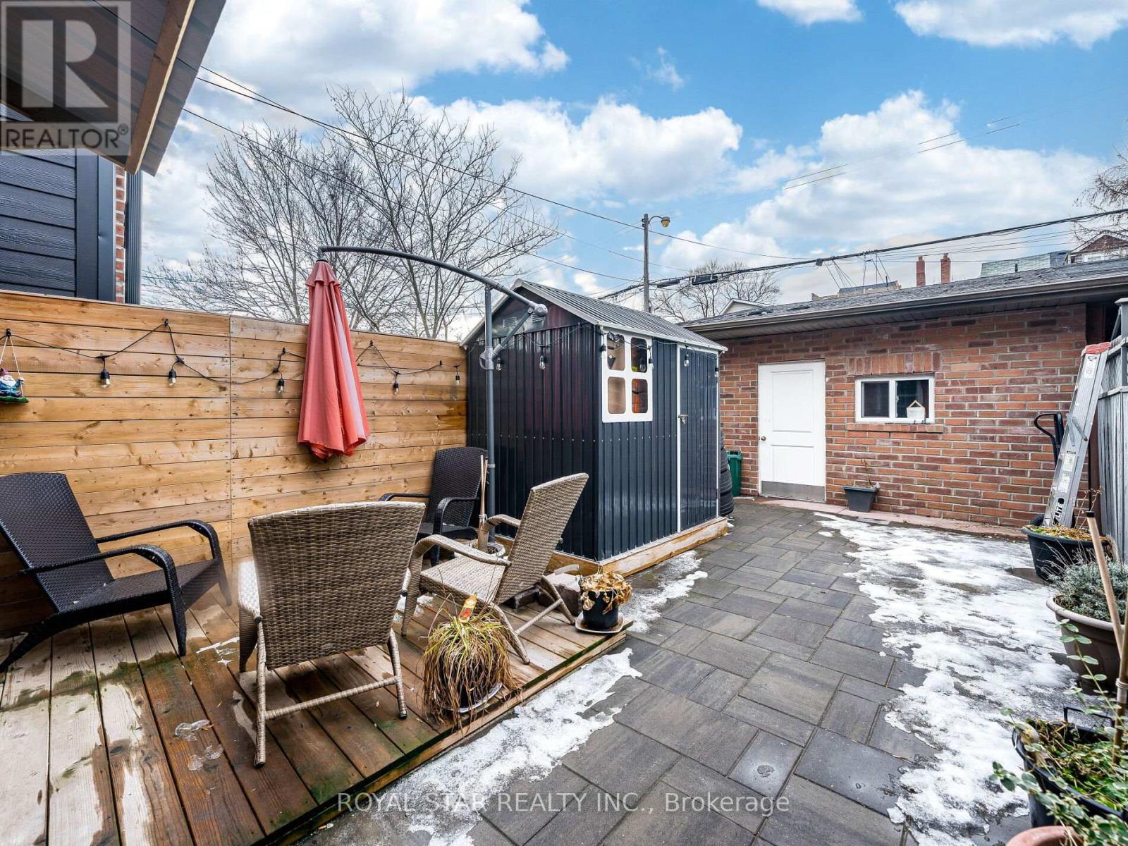 74 Montrose Avenue, Toronto, Ontario  M6J 2T7 - Photo 47 - C12927754