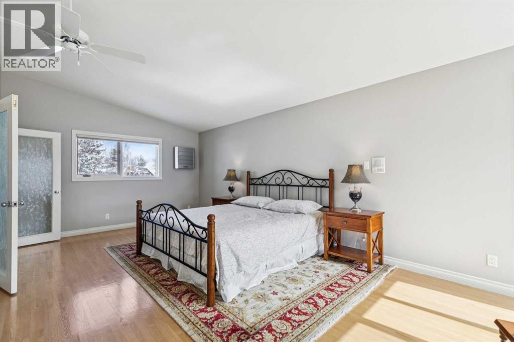 2423 34 Avenue NW, Calgary, Alberta  T2L 0V3 - Photo 18 - A2296189