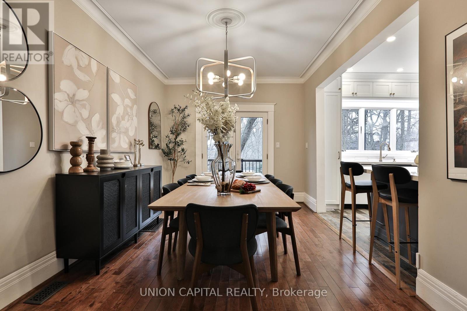 77 Eastwood Road, Toronto, Ontario  M4L 2C7 - Photo 12 - E12927632