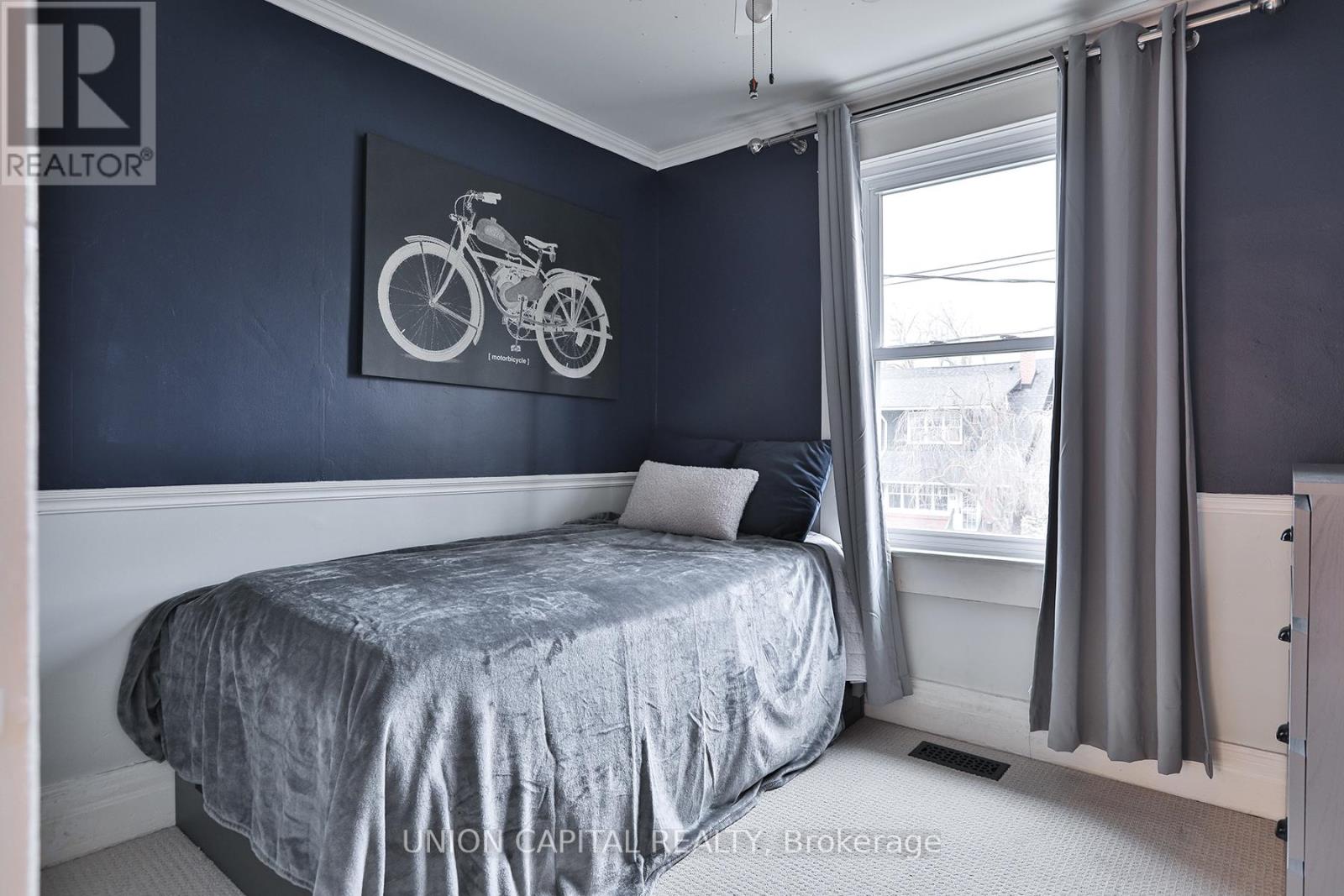 77 Eastwood Road, Toronto, Ontario  M4L 2C7 - Photo 29 - E12927632