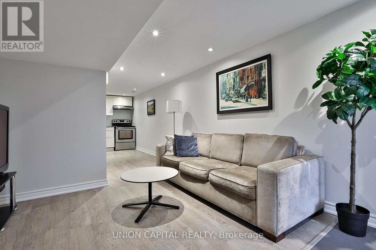 77 Eastwood Road, Toronto, Ontario  M4L 2C7 - Photo 41 - E12927632