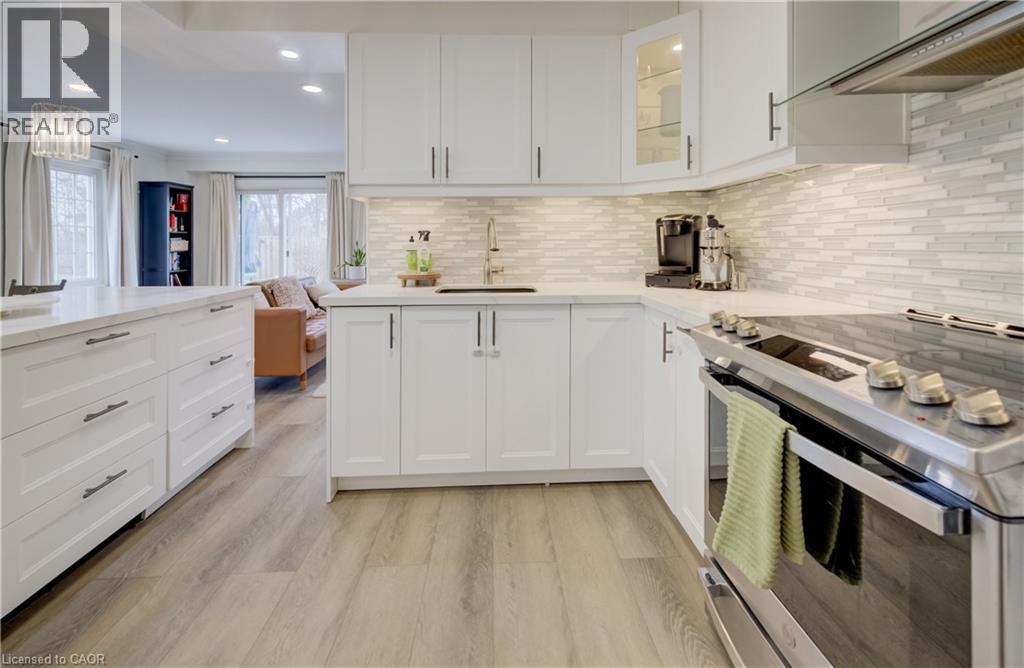 2022 Atkinson Drive Unit# 22, Burlington, Ontario  L7M 4H6 - Photo 15 - 40812719