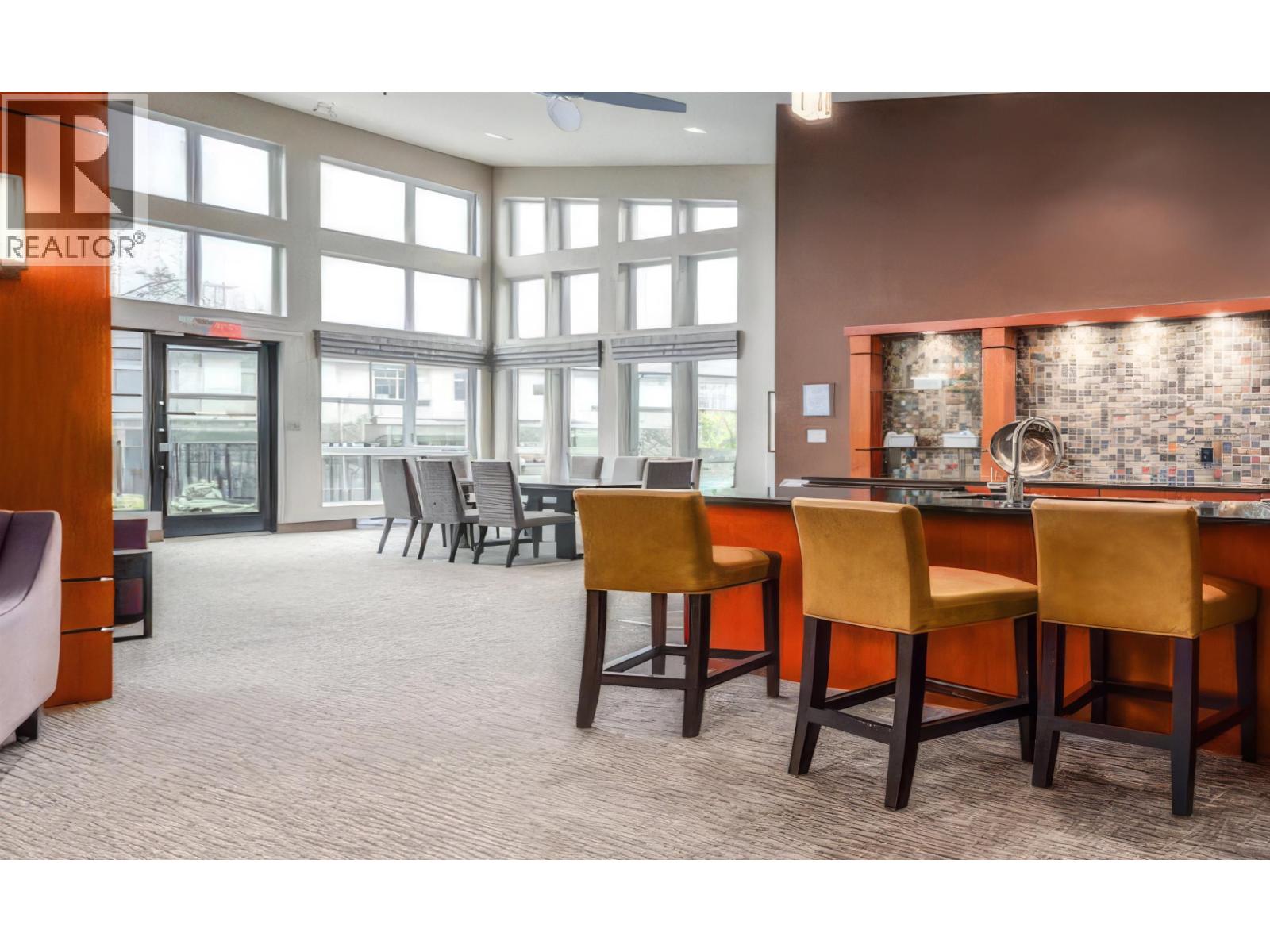 2205 3096 Windsor Gate, Coquitlam, British Columbia  V3B 0P4 - Photo 20 - R3102415