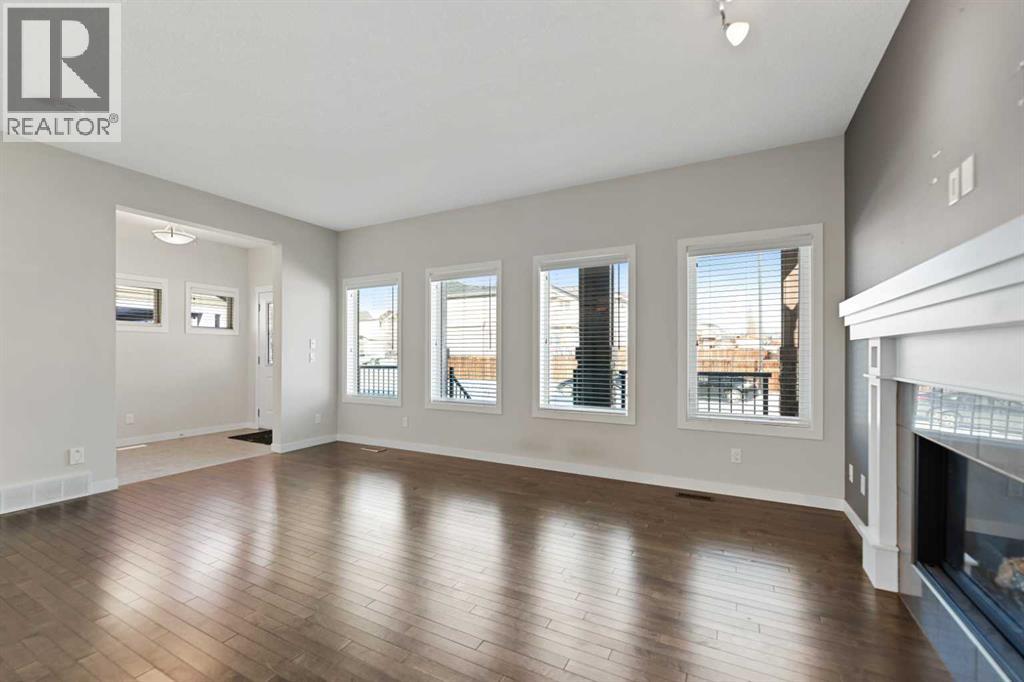 83 Drake Landing Loop, Okotoks, Alberta  T1S 0H4 - Photo 7 - A2290992