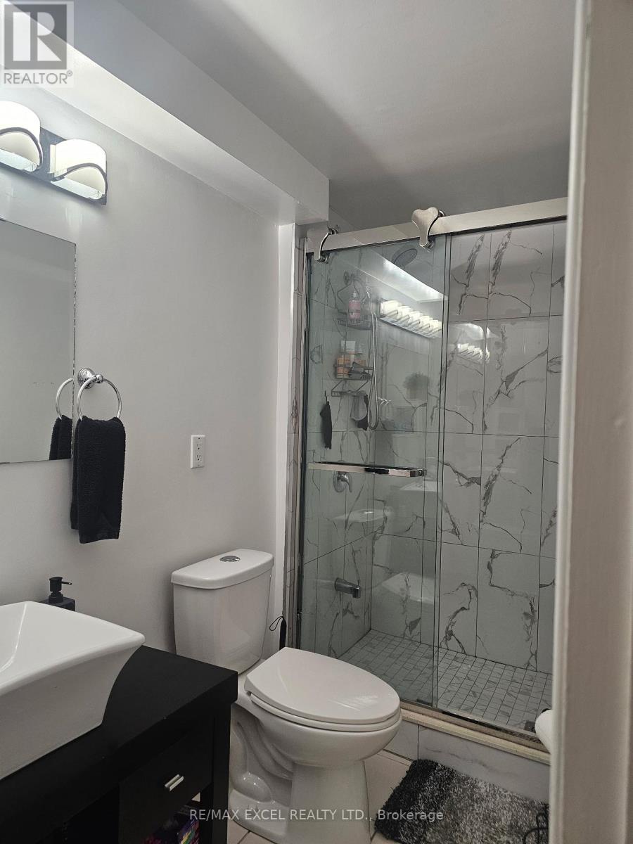 Bsmt - 64 Fieldwood Drive, Toronto (Milliken), Ontario  M1V 3G4 - Photo 11 - E12888360