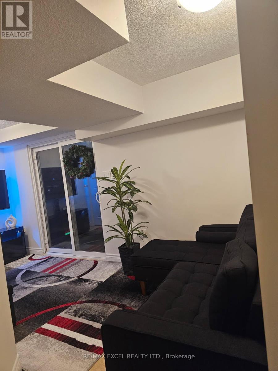 Bsmt - 64 Fieldwood Drive, Toronto (Milliken), Ontario  M1V 3G4 - Photo 3 - E12888360