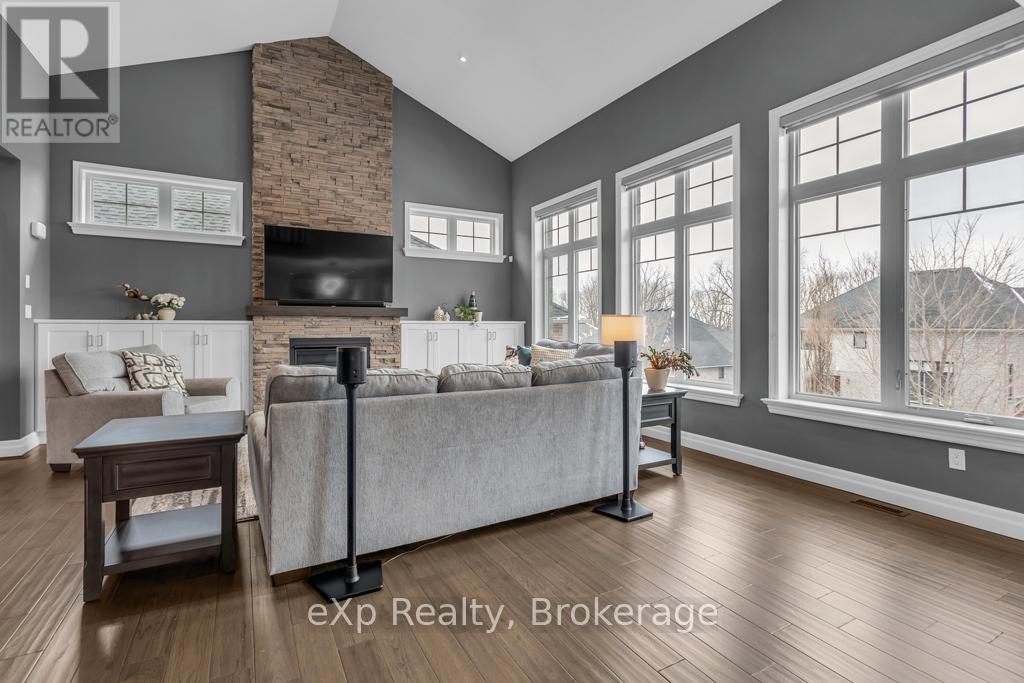 209 Boot Hill Road, Woodstock (Woodstock - South), Ontario  N4S 0B8 - Photo 12 - X12927710