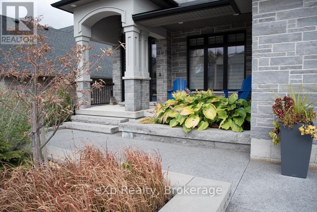 209 Boot Hill Road, Woodstock (Woodstock - South), Ontario  N4S 0B8 - Photo 4 - X12927710