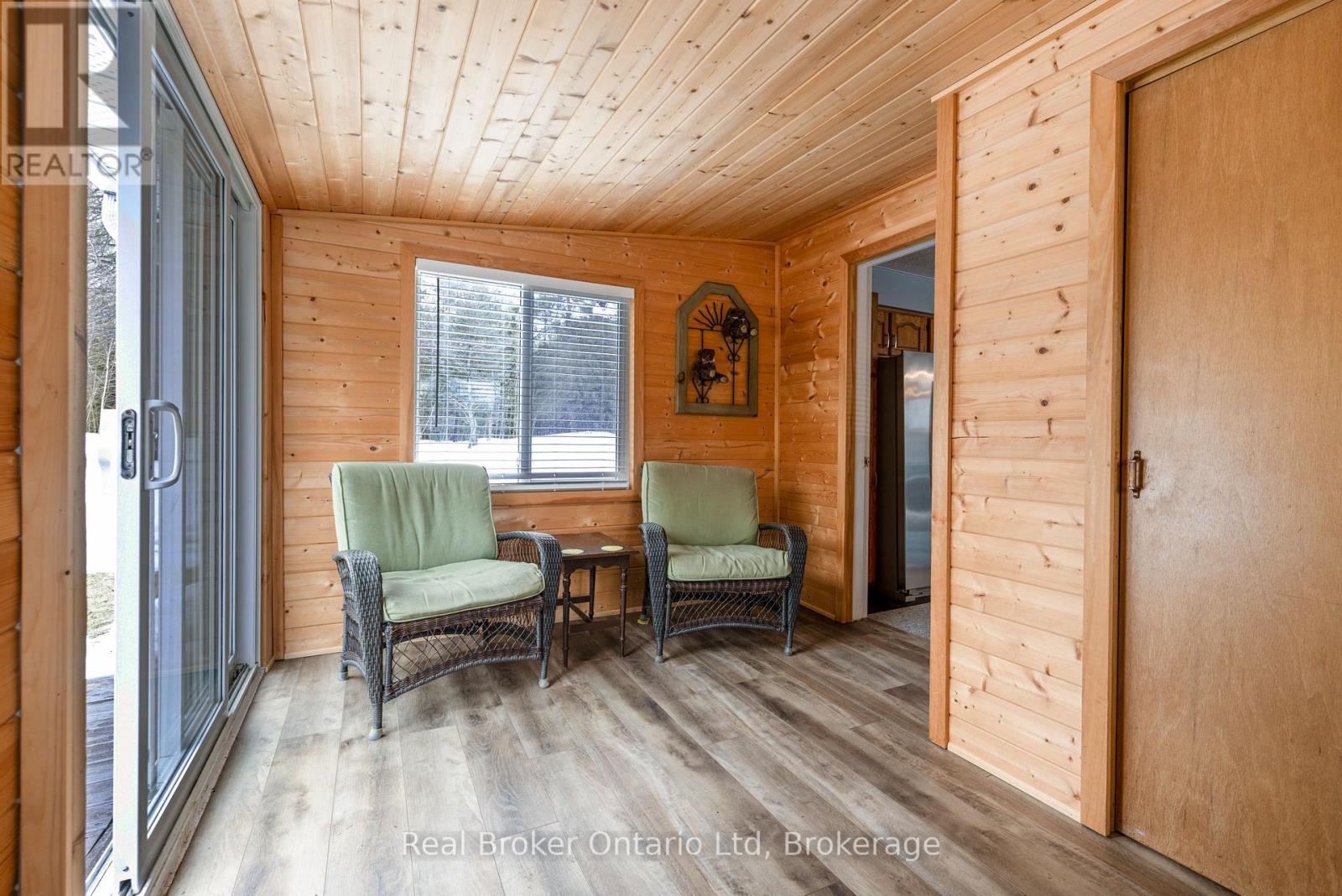 16 Twin River Drive N, South Bruce Peninsula, Ontario  N0H 2T0 - Photo 20 - X12927748