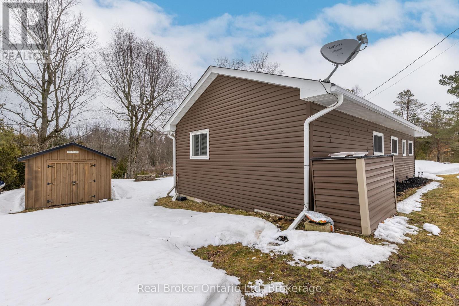 16 Twin River Drive N, South Bruce Peninsula, Ontario  N0H 2T0 - Photo 29 - X12927748