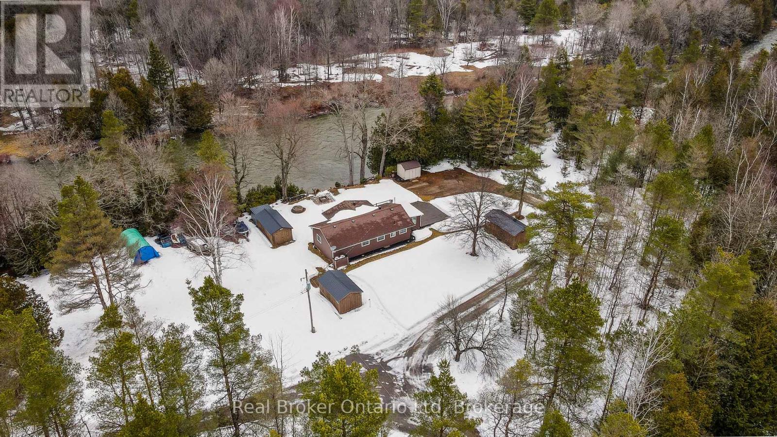 16 Twin River Drive N, South Bruce Peninsula, Ontario  N0H 2T0 - Photo 32 - X12927748