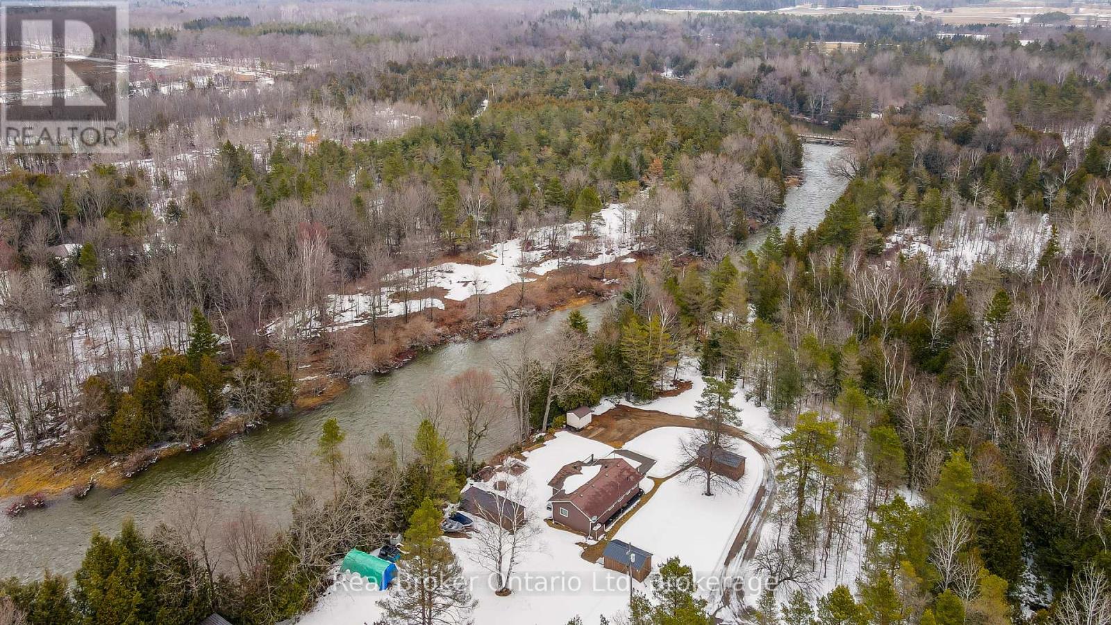 16 Twin River Drive N, South Bruce Peninsula, Ontario  N0H 2T0 - Photo 37 - X12927748