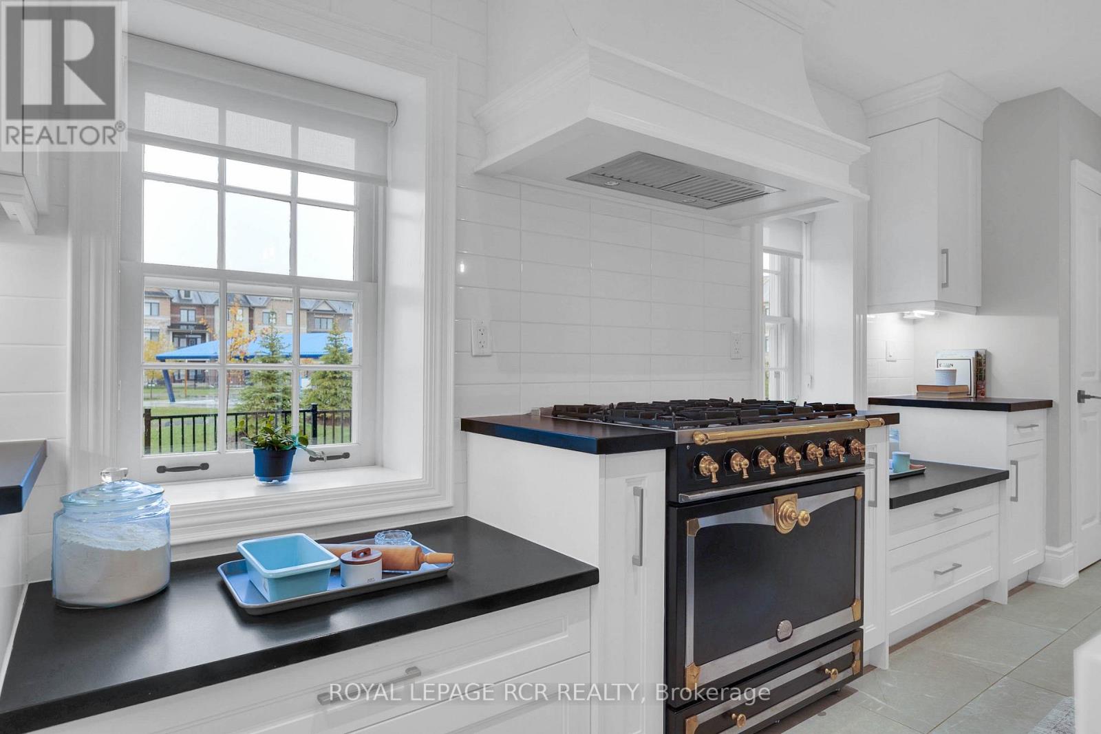 10961 Victoria Square Boulevard, Markham, Ontario  L6C 1J5 - Photo 14 - N12926126