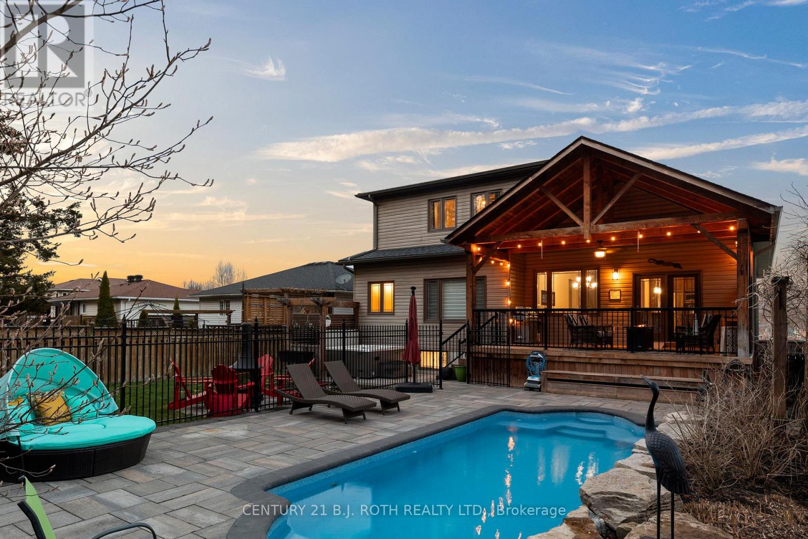 41 Osborn Street, Essa (Angus), Ontario  L0M 1B0 - Photo 38 - N12927674