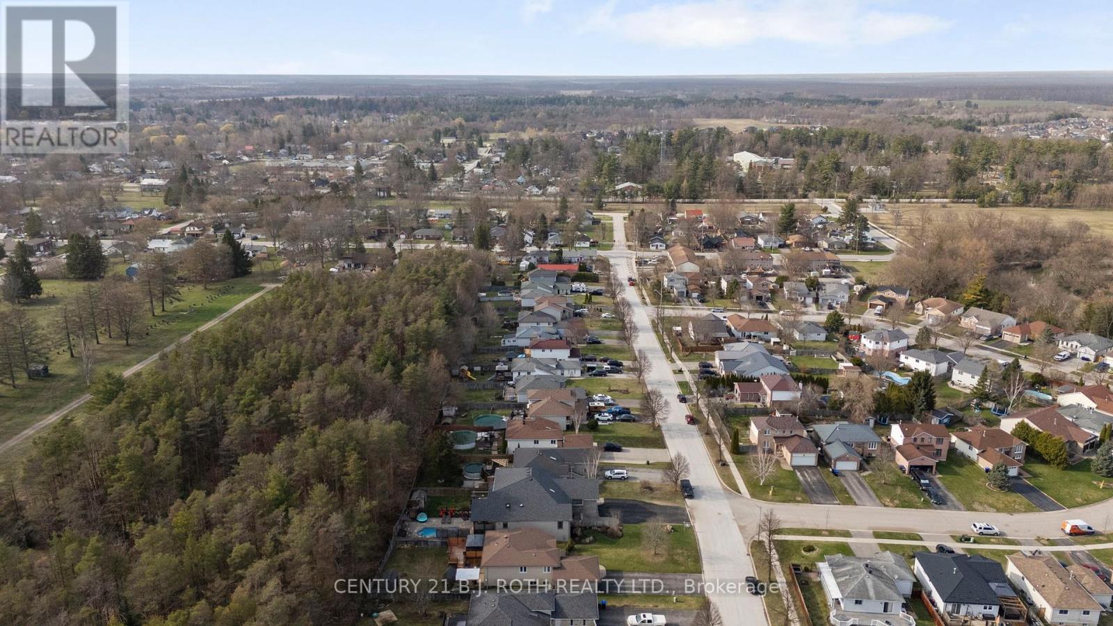 41 Osborn Street, Essa (Angus), Ontario  L0M 1B0 - Photo 46 - N12927674