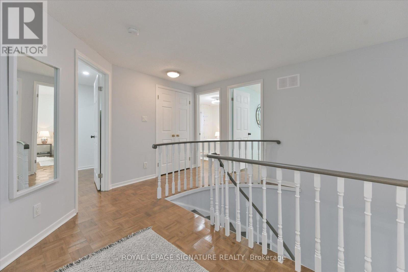 50 Eleanor Circle, Richmond Hill, Ontario  L4C 6K7 - Photo 17 - N12927768