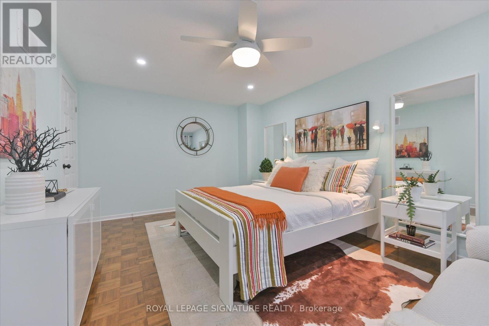 50 Eleanor Circle, Richmond Hill, Ontario  L4C 6K7 - Photo 19 - N12927768