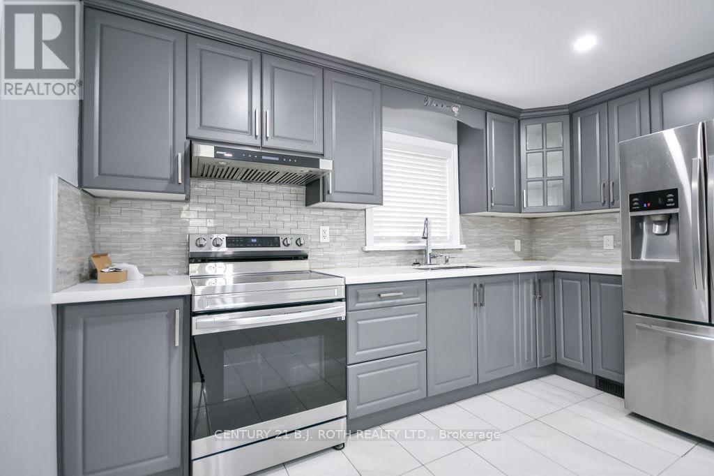 44 Sanford Street, Barrie, Ontario  L4N 3C4 - Photo 11 - S12925474