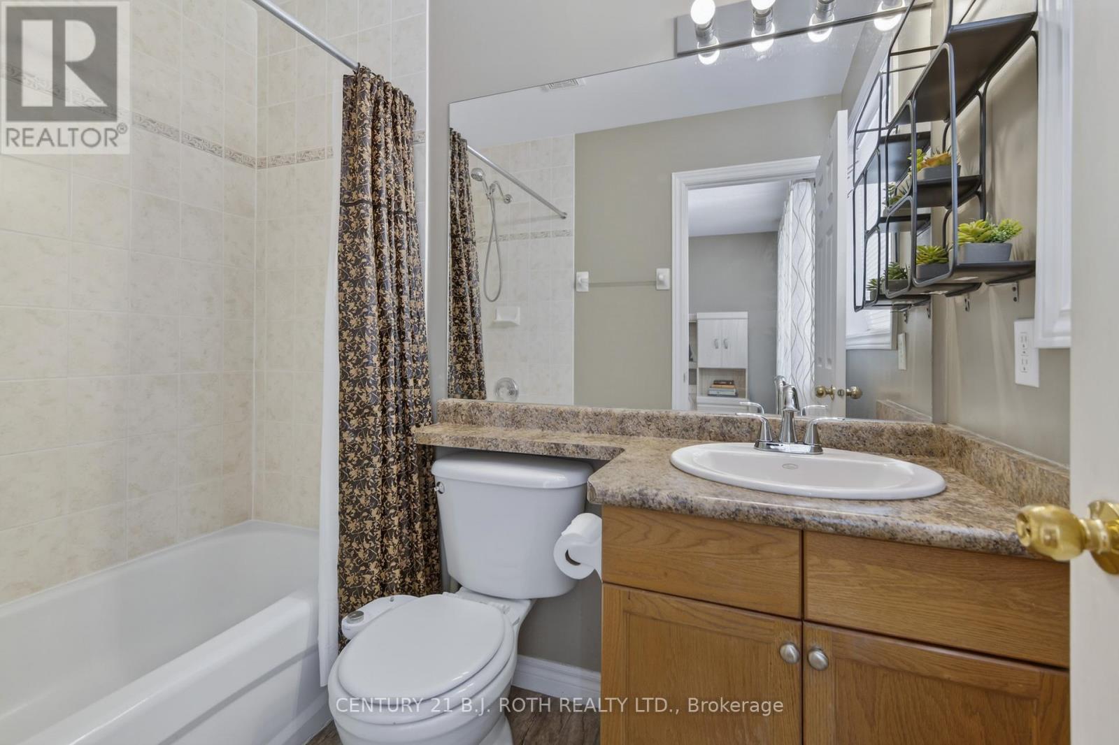 115 Lion's Gate Boulevard, Barrie (Little Lake), Ontario L4M 7E5 - Photo 8 - S12927764