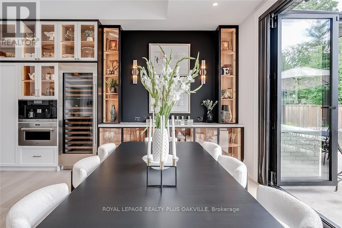 234 Walby Drive, Oakville, Ontario  L6L 4E5 - Photo 16 - W12835950