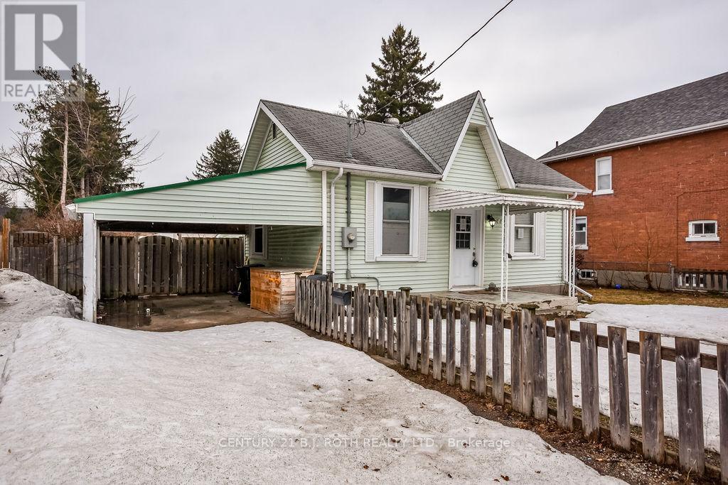 44 Sanford Street, Barrie, Ontario  L4N 3C4 - Photo 3 - S12925474