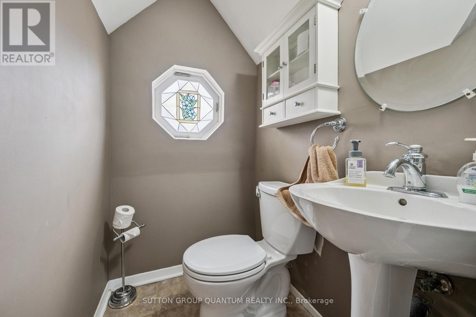 623 King Road, Burlington, Ontario  L7T 3K3 - Photo 14 - W12927608