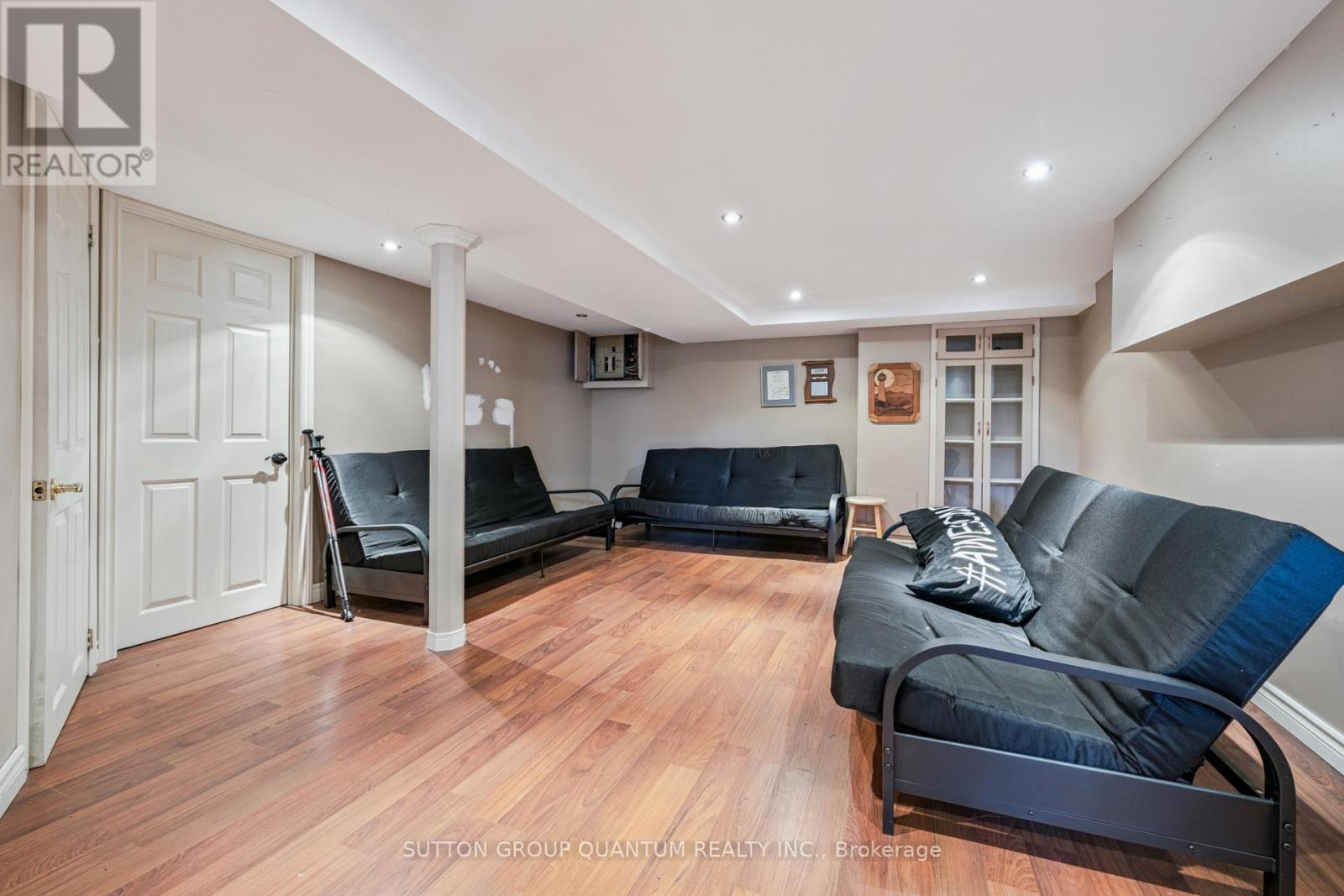 623 King Road, Burlington, Ontario  L7T 3K3 - Photo 15 - W12927608