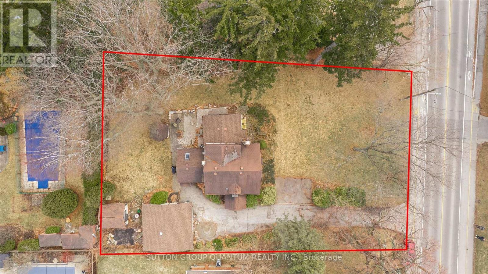 623 King Road, Burlington, Ontario  L7T 3K3 - Photo 2 - W12927608