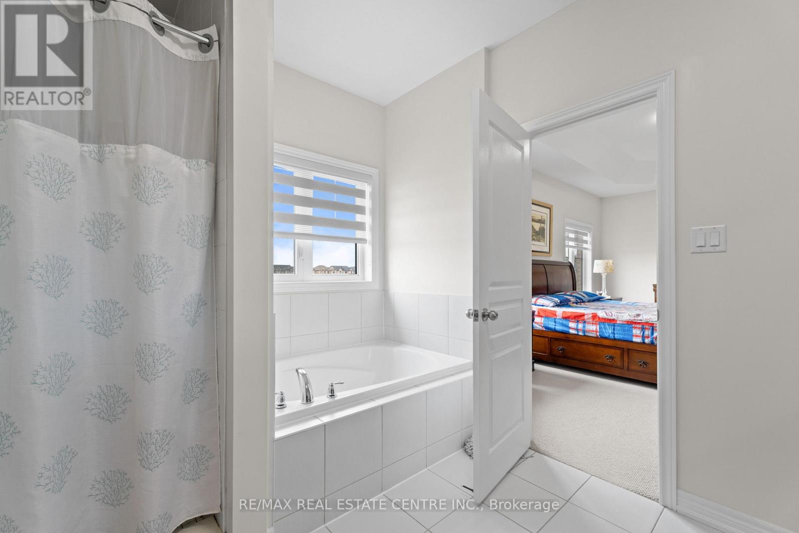 8 Oconnor Crescent, Brampton, Ontario  L7A 5A6 - Photo 18 - W12927612