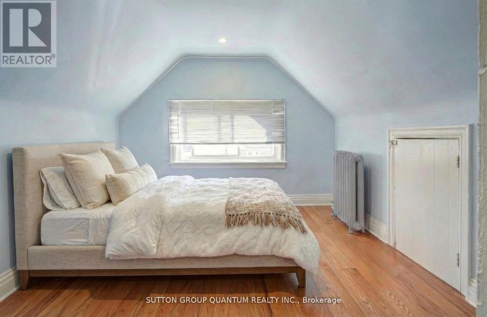 232 Pearson Avenue, Toronto, Ontario M6R 1G7 - Photo 32 - W12927644