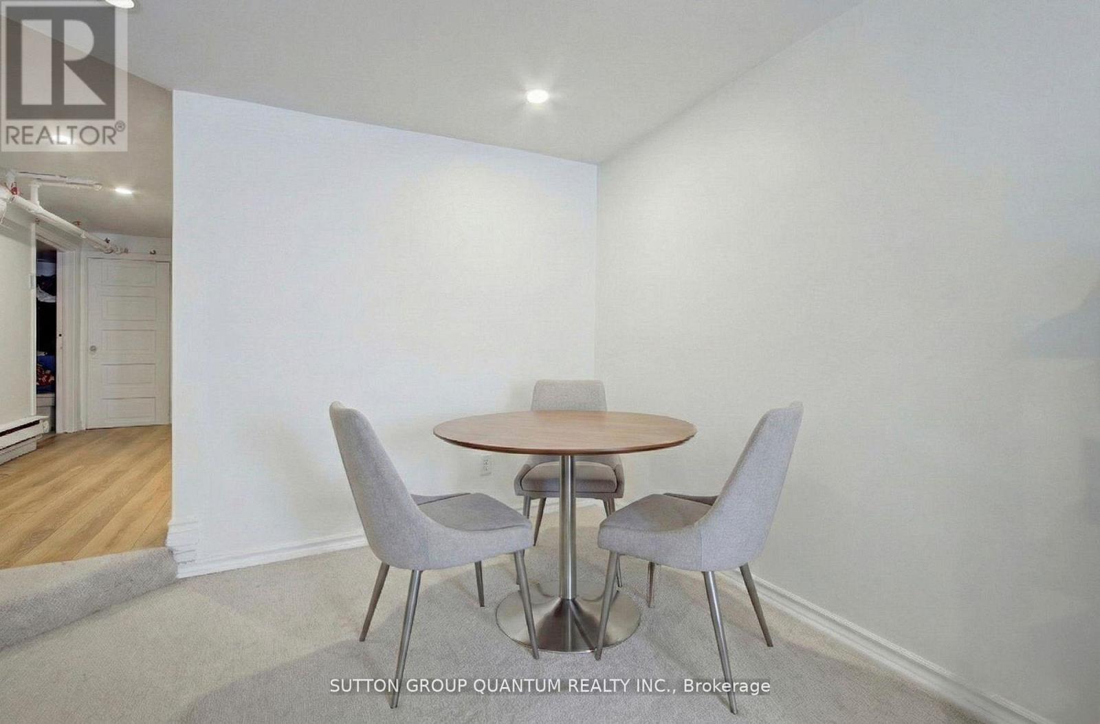 232 Pearson Avenue, Toronto, Ontario M6R 1G7 - Photo 38 - W12927644