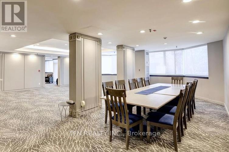 522 - 1001 Cedarglen Gate, Mississauga, Ontario  L5C 4R2 - Photo 36 - W12927694