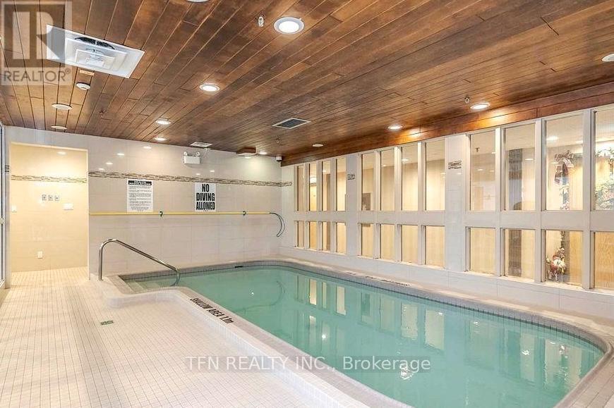 522 - 1001 Cedarglen Gate, Mississauga, Ontario  L5C 4R2 - Photo 37 - W12927694