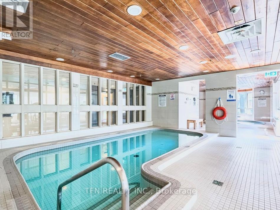 522 - 1001 Cedarglen Gate, Mississauga, Ontario  L5C 4R2 - Photo 38 - W12927694