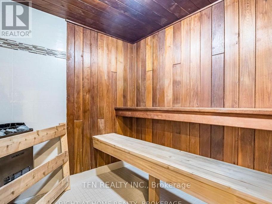 522 - 1001 Cedarglen Gate, Mississauga, Ontario  L5C 4R2 - Photo 41 - W12927694