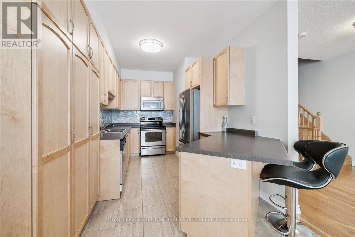 36 - 181 Plains Road W, Burlington, Ontario  L7T 0B1 - Photo 21 - W12927706