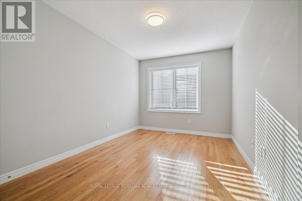 36 - 181 Plains Road W, Burlington, Ontario  L7T 0B1 - Photo 39 - W12927706
