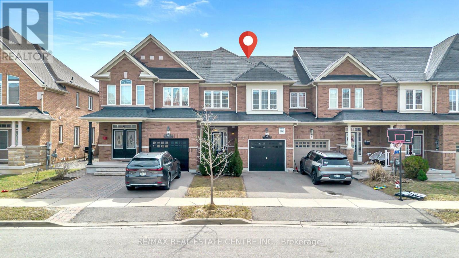 8 MUNCH PLACE, Milton, Ontario