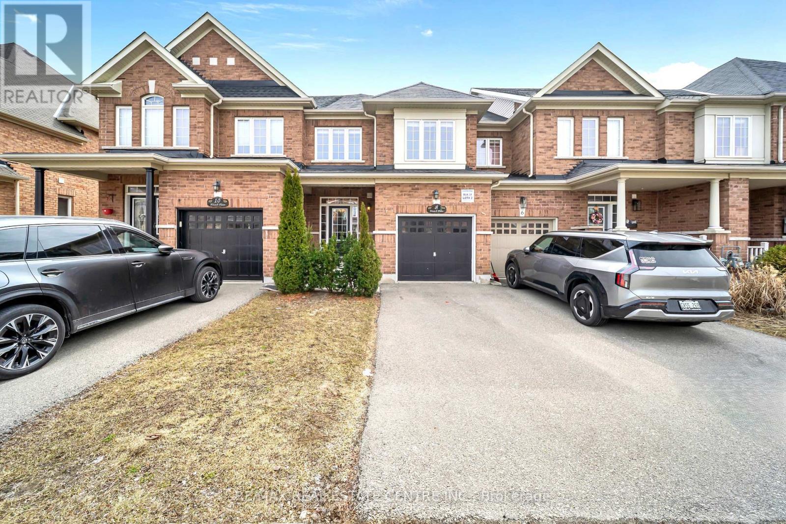 8 Munch Place, Milton, Ontario  L9T 8K6 - Photo 10 - W12927712