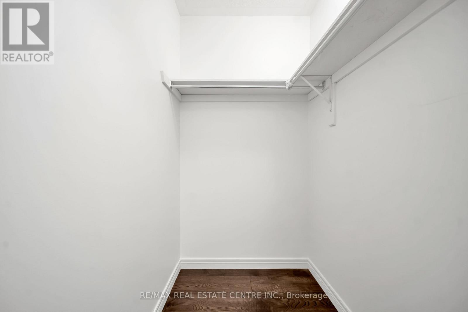 8 Munch Place, Milton, Ontario  L9T 8K6 - Photo 35 - W12927712