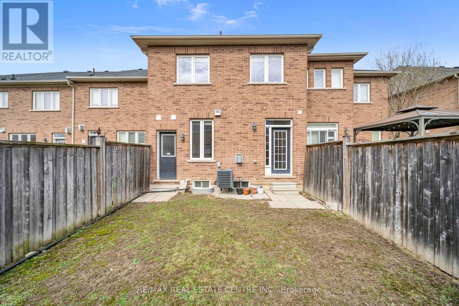 8 Munch Place, Milton, Ontario  L9T 8K6 - Photo 47 - W12927712