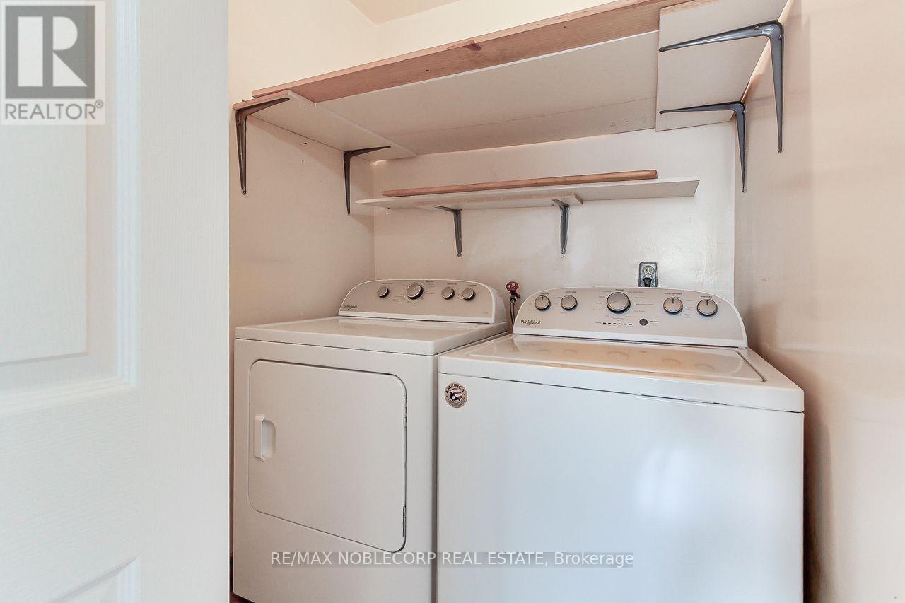 810 - 19 Four Winds Drive, Toronto, Ontario  M3J 2S9 - Photo 29 - W12927732