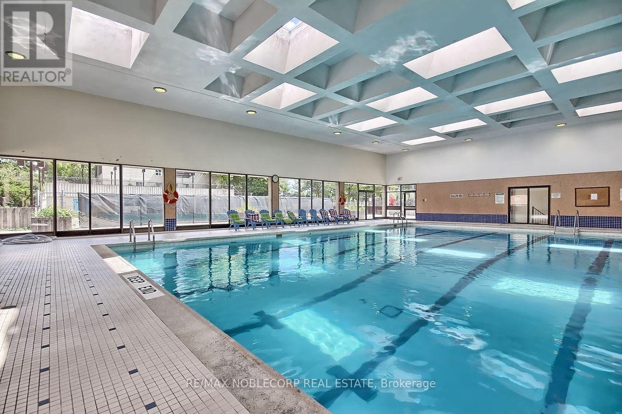 810 - 19 Four Winds Drive, Toronto, Ontario  M3J 2S9 - Photo 31 - W12927732