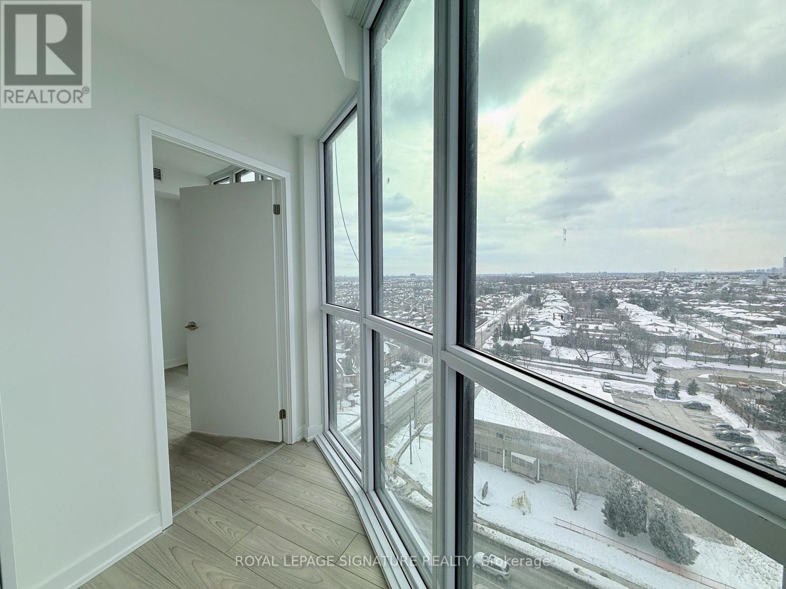 1309 - 1 Fairview Road, Mississauga, Ontario  L5A 0B4 - Photo 11 - W12927758