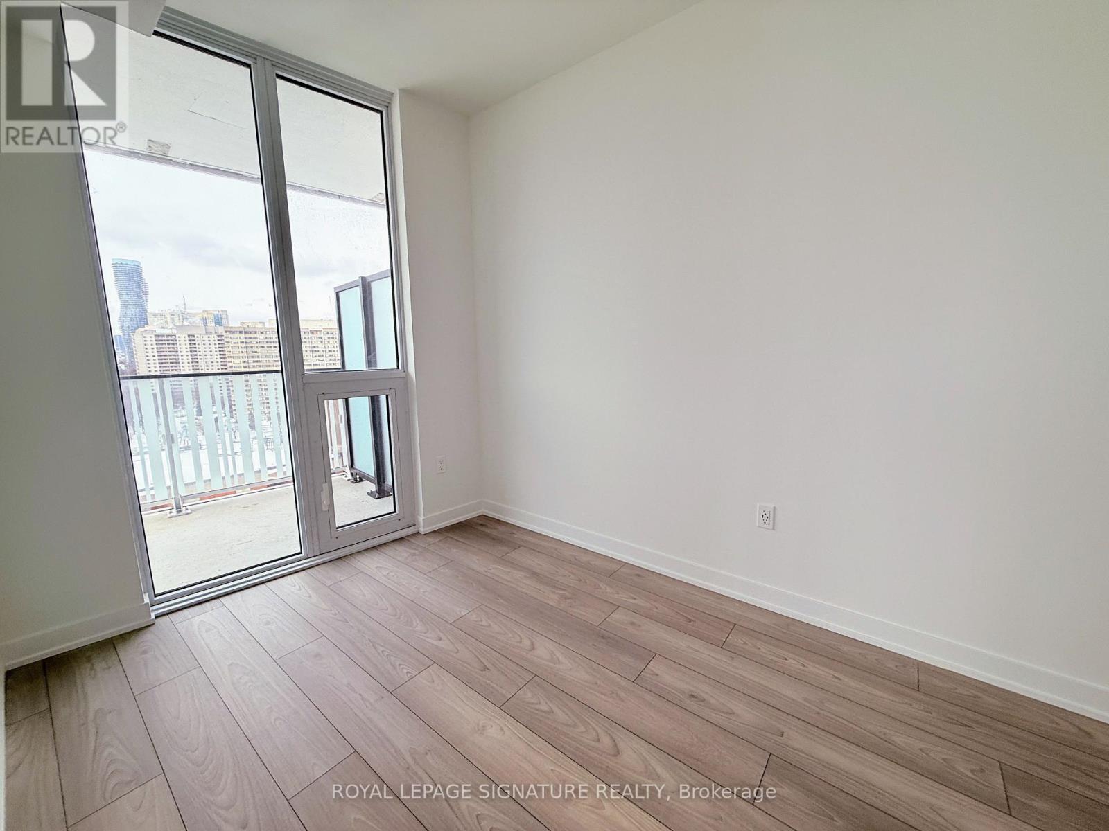 1309 - 1 Fairview Road, Mississauga, Ontario  L5A 0B4 - Photo 8 - W12927758