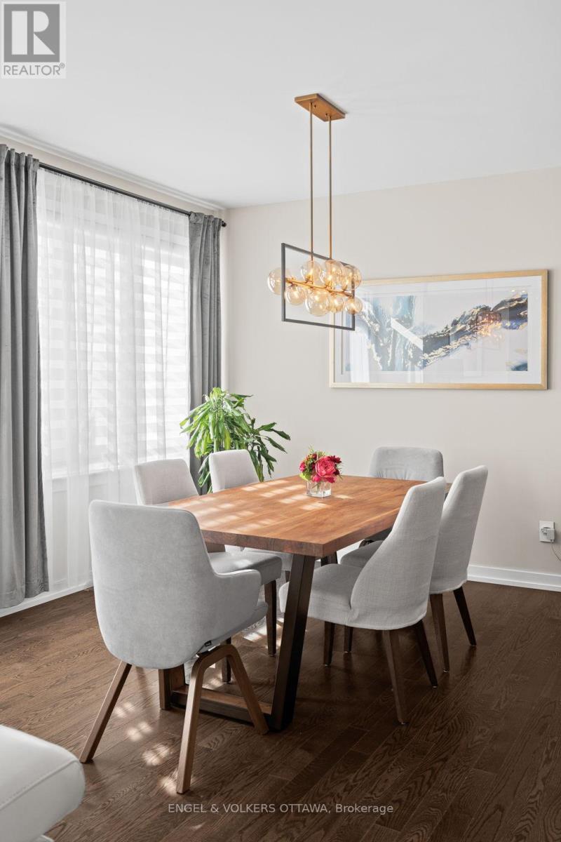 267 Sceptre Way, Ottawa, Ontario  K2V 0C6 - Photo 10 - X12798252