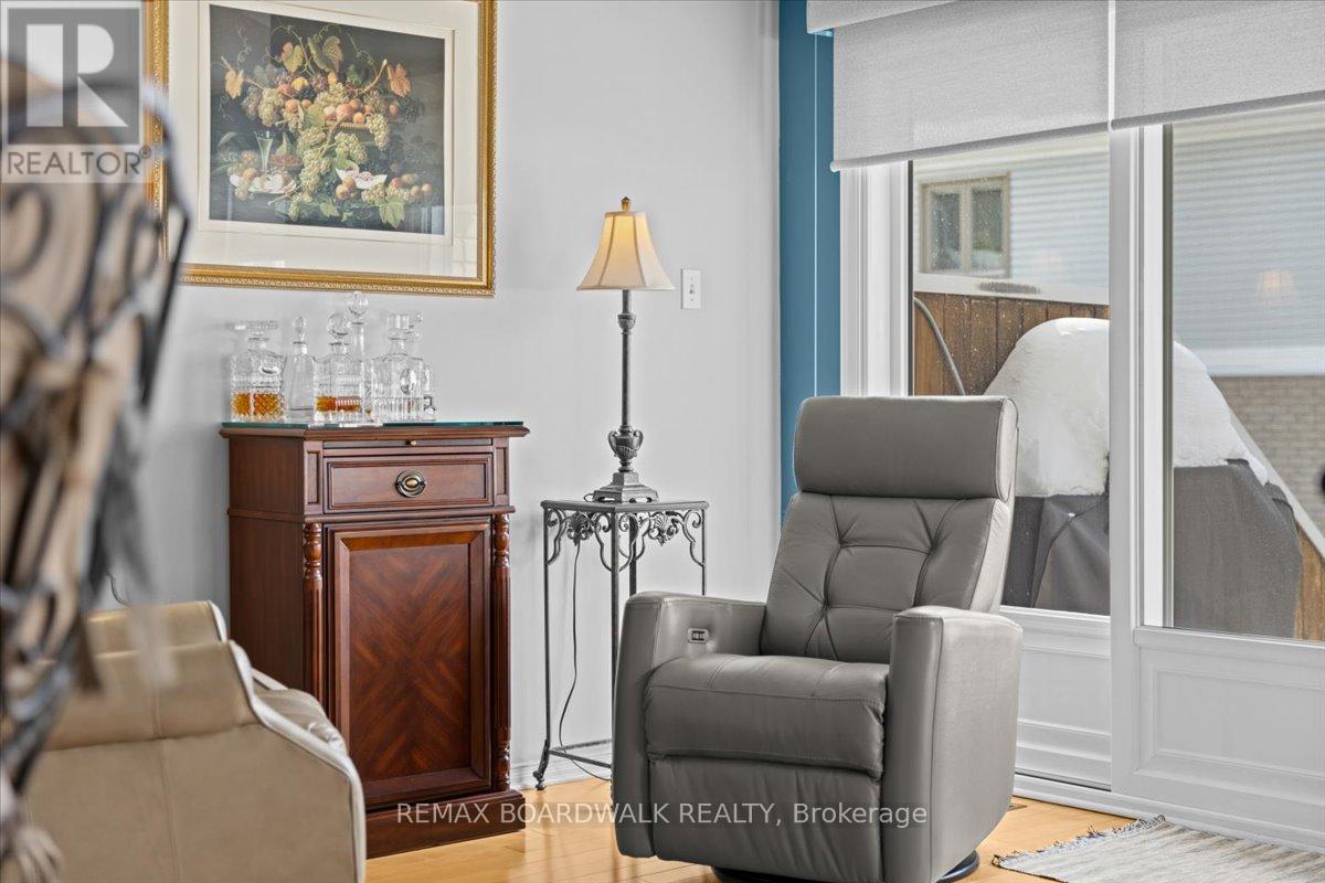 6355 Sablewood Place, Ottawa, Ontario  K1C 7M3 - Photo 13 - X12924612