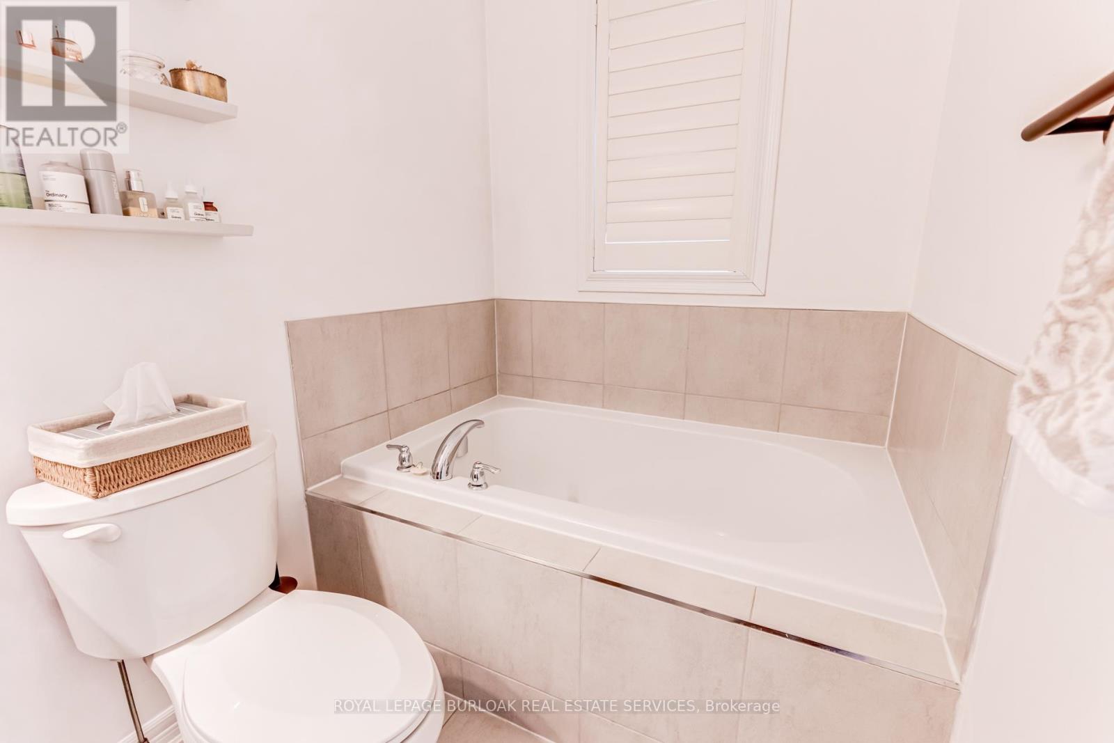 137 Mcmonies Drive, Hamilton, Ontario  L8B 0A6 - Photo 32 - X12927736