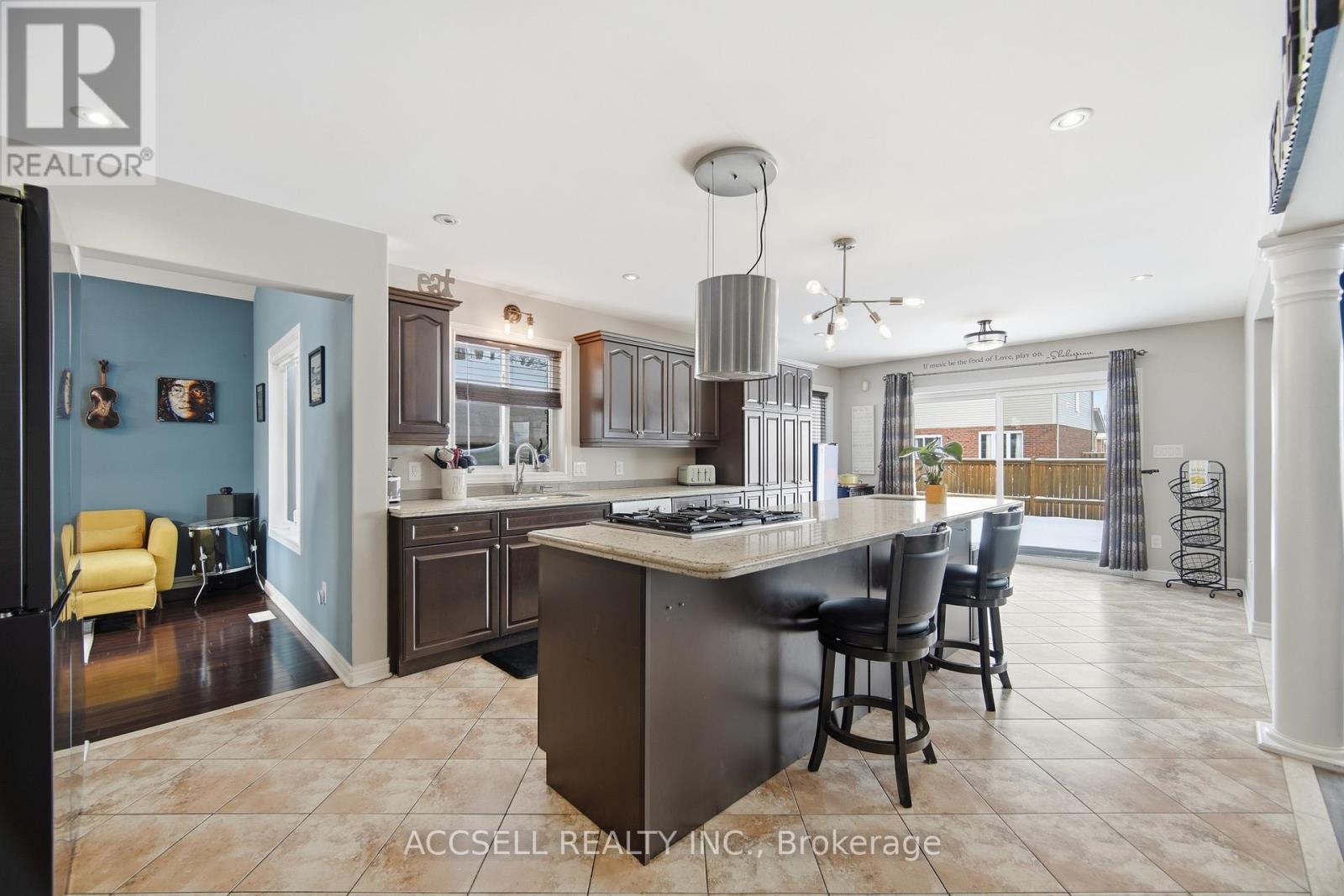 8665 Westport Drive, Niagara Falls, Ontario  L2H 0A3 - Photo 15 - X12927744