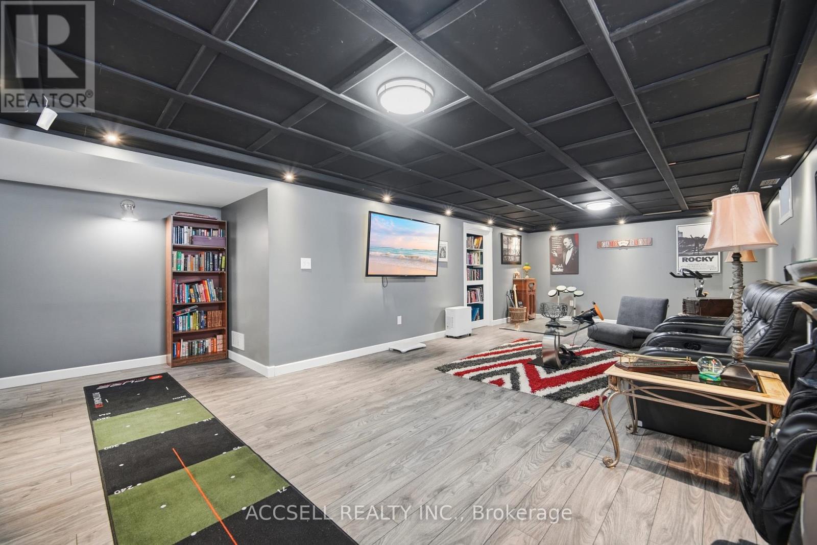 8665 Westport Drive, Niagara Falls, Ontario  L2H 0A3 - Photo 39 - X12927744